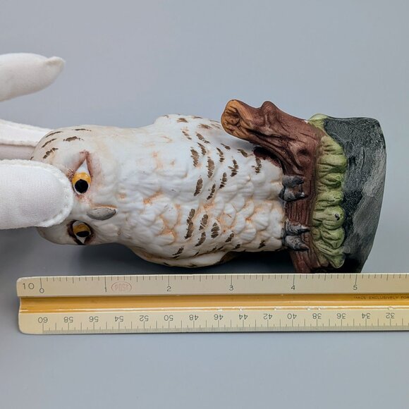 Vintage Porcelain Snowy Owl Figurine on Tree Stump |  Bird Collectible - Picture 6 of 6
